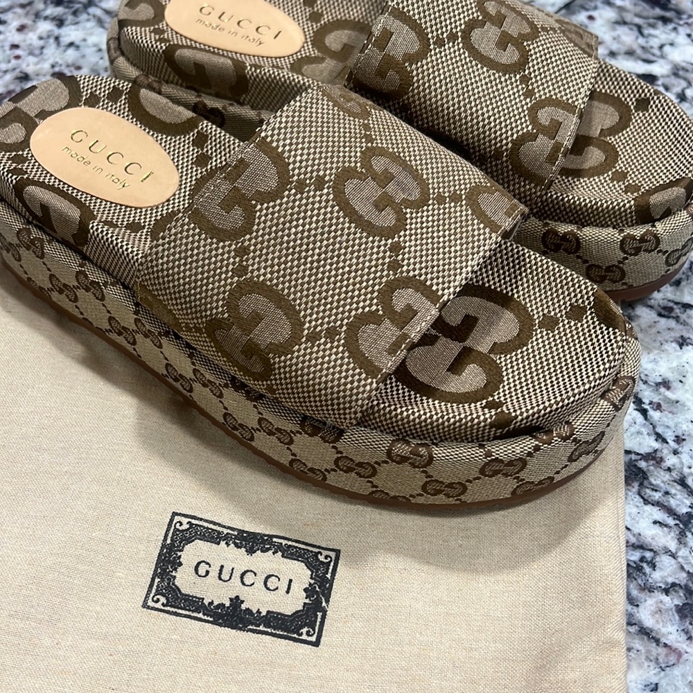 COPY - Gucci platform sandals with dust bag